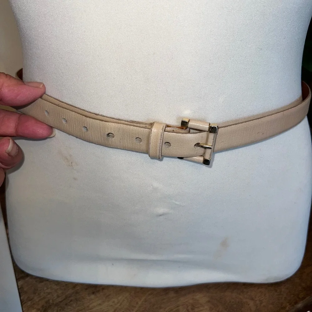 Medium Leather Belt Beige Buckle Women's Accessory All Leather Made in‎ Uruguay